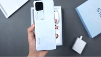 ما هو سعر ومواصفات هاتف Vivo S18 Pro في السعودية وأبرز مزاياه وعيوبه