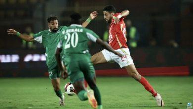 طاهر محمد طاهر يغيب عن مباراة الأهلي والبنك في الدوري