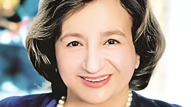 تكريم سناء البيسي بجائزة ”إنجاز العمر” في مهرجان الأفضل