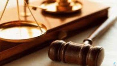 السجن عام وكفالة 1000 جنيه لطبيب نسي فوطة في بطن مريضة بقنا