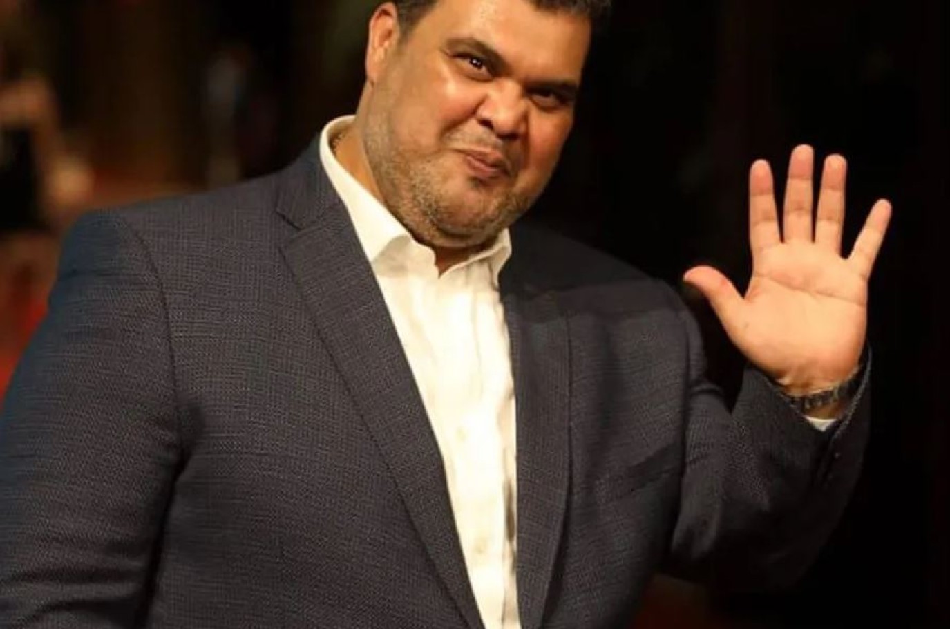 رد فعل أحمد فتحي بعد اعتزام أسرة شكري سرحان تقديم شكوى ضده