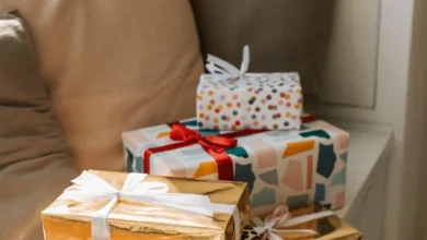 اختيار الهدية المثالية لفتاة في سن 16: نصائح وأفكار