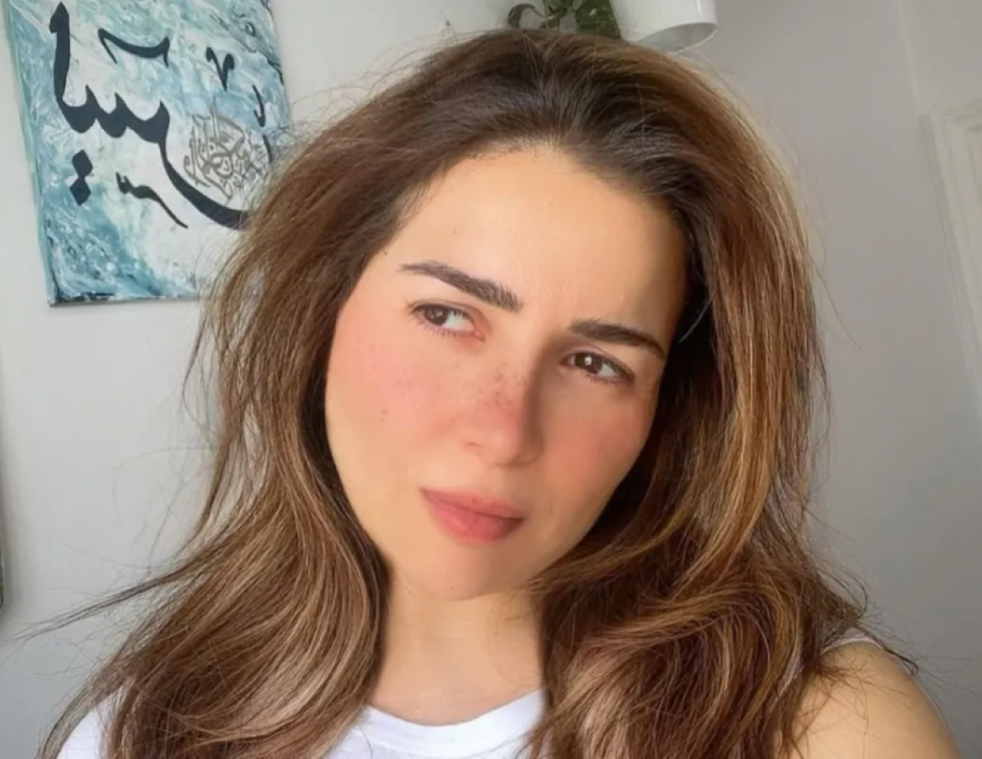 مي عز الدين توجه رسالة إلى تامر حسني بعد إشادته بمسلسل قلبي ومفتاحه